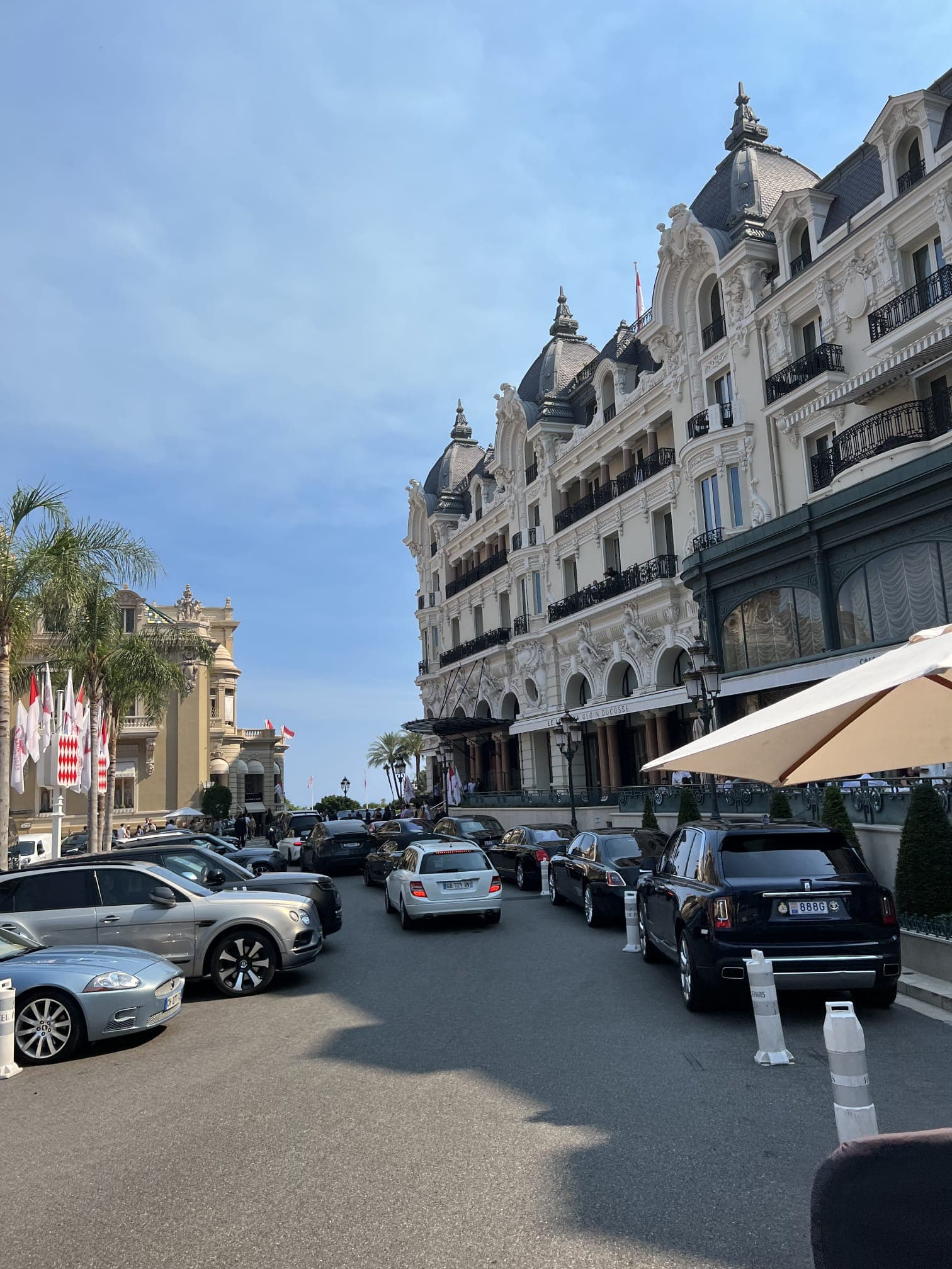 Service Terrestre Client Charter Yacht — Transport Pré & Post Charter