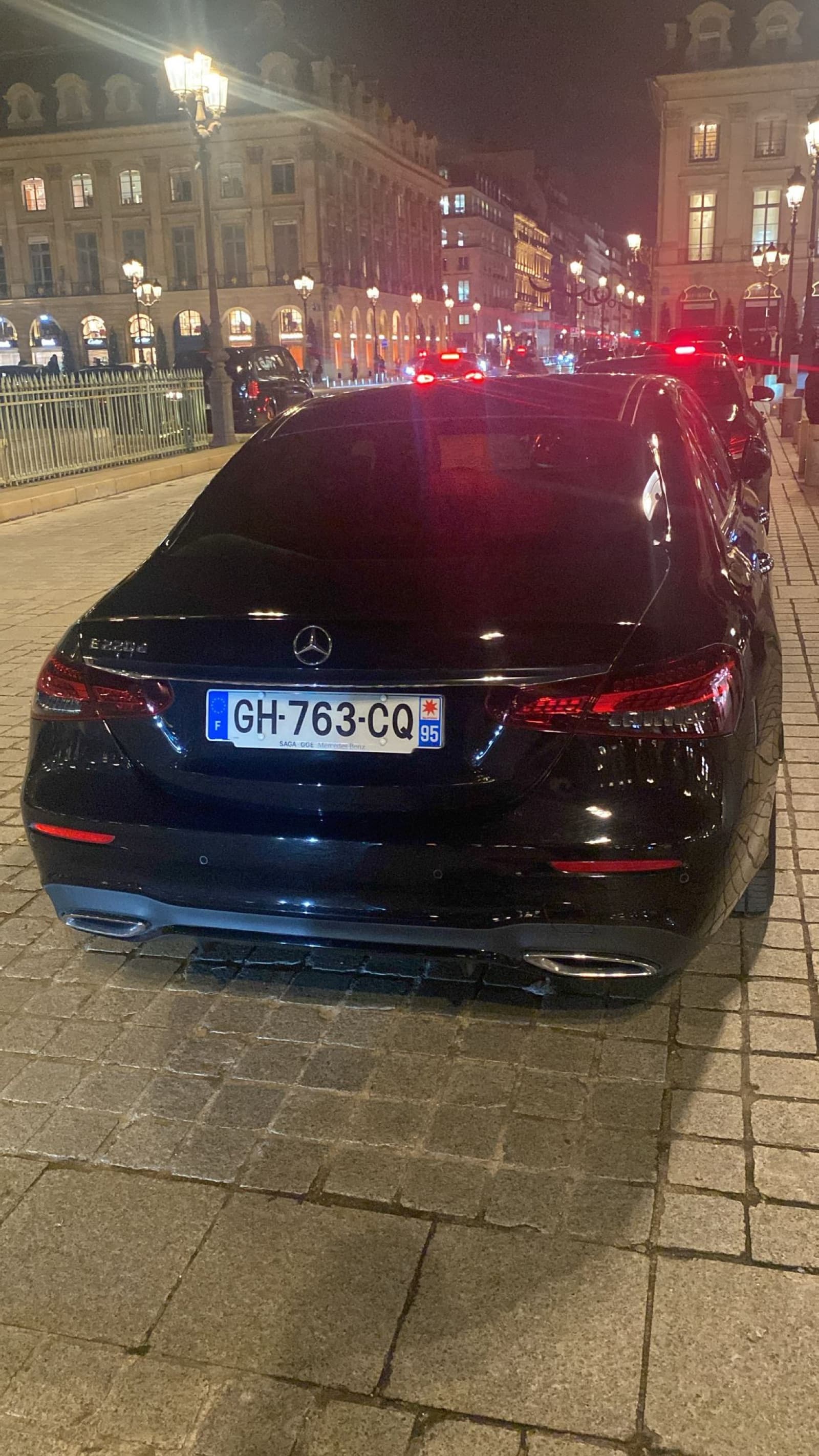 Mercedes-Benz E-Class: 4