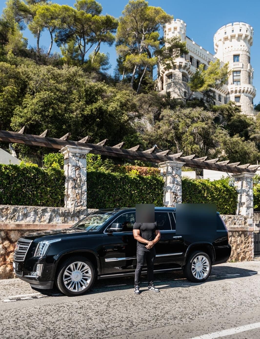 Cadillac Escalade ESV Platinum: 18