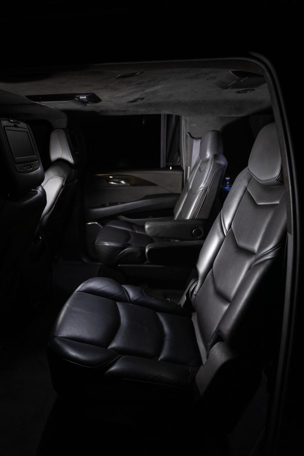 Cadillac Escalade ESV Platinum — 4