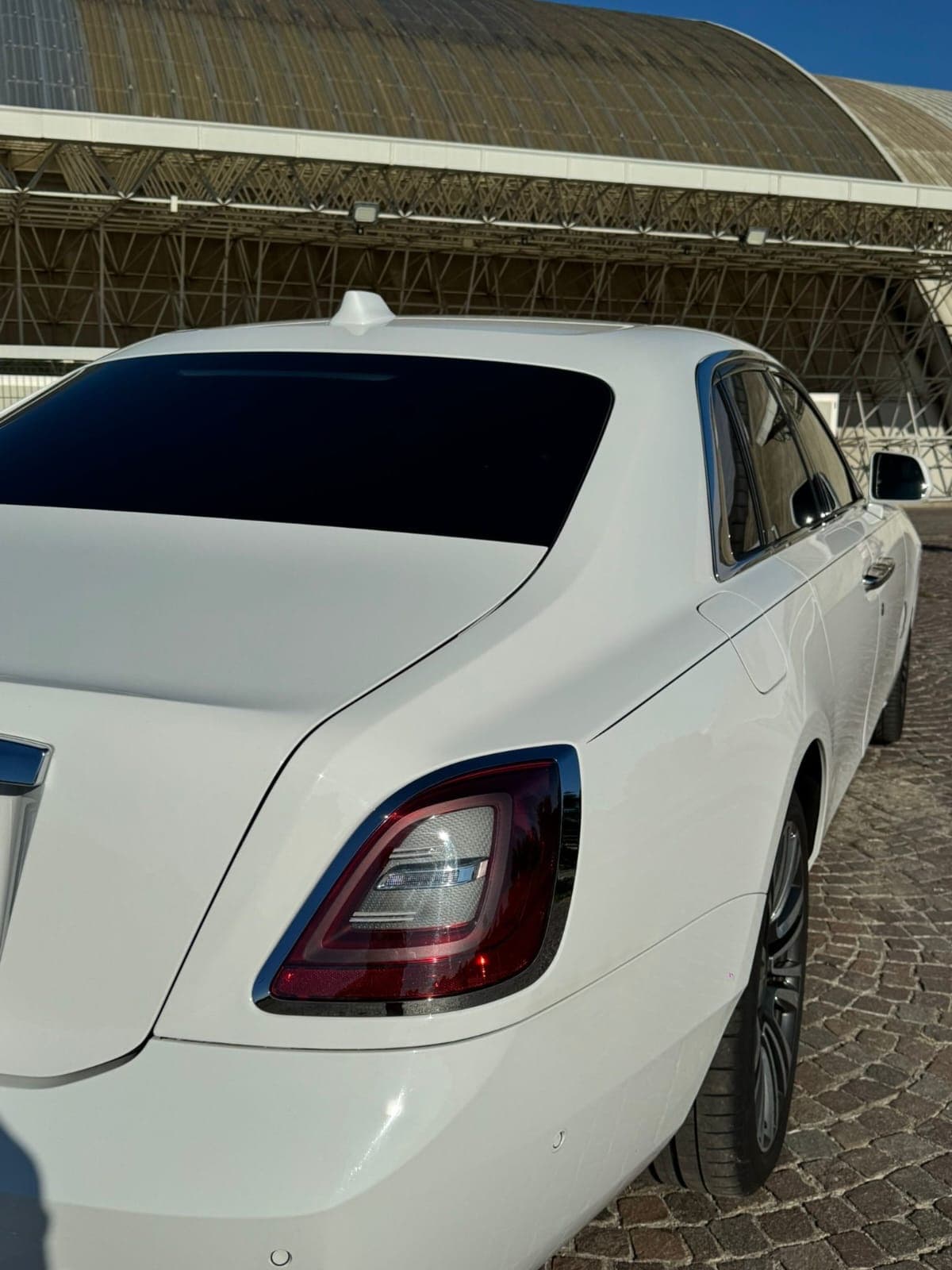 Rolls-Royce Ghost Extended: vue 1