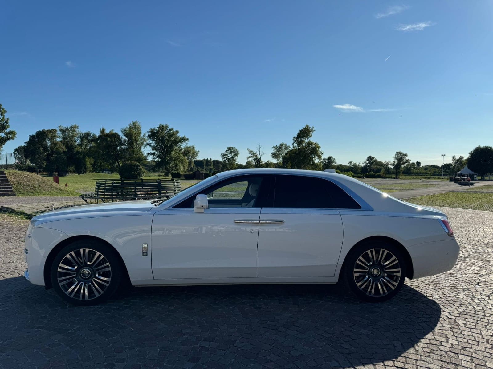 Rolls-Royce Ghost Extended: 8