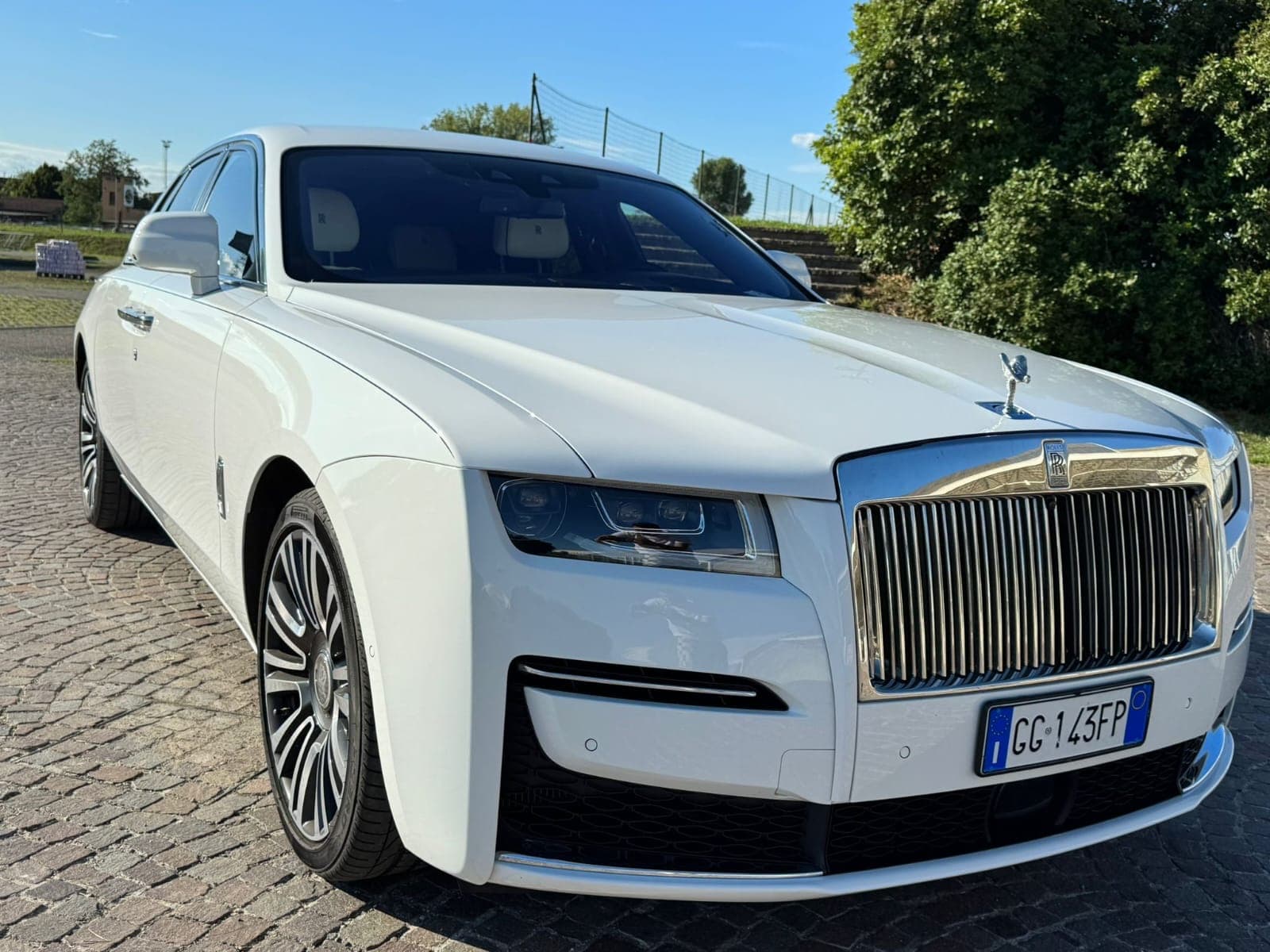 Rolls-Royce Ghost Extended: 9